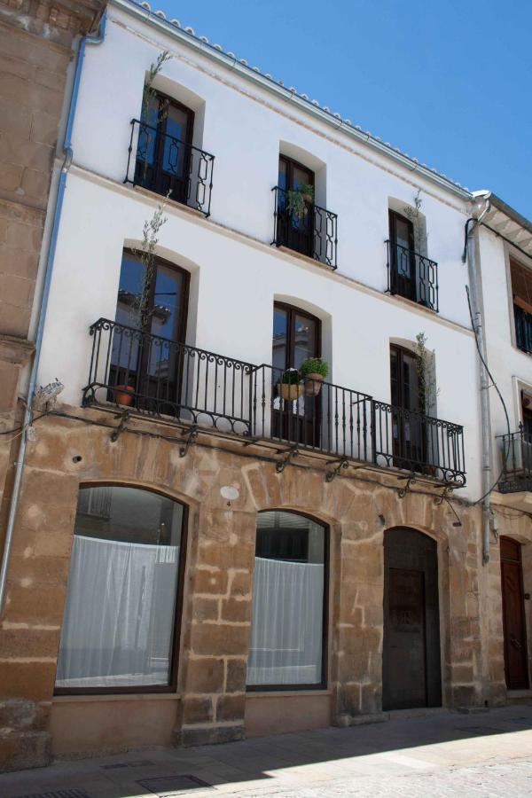 Apartamentos Tres Llaves Palacio De Vela De Los Cobos Úbeda Buitenkant foto