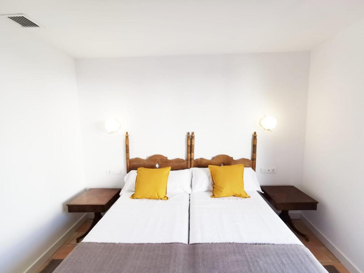 Apartamentos Tres Llaves Palacio De Vela De Los Cobos Úbeda Buitenkant foto